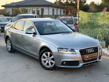 Audi A4 1.8 Benzina AUTOMAT