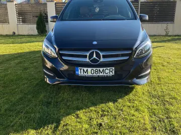Mercedes-Benz B 200