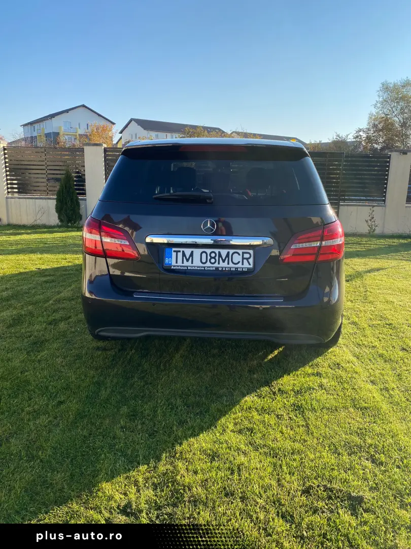 Mercedes-Benz B 200