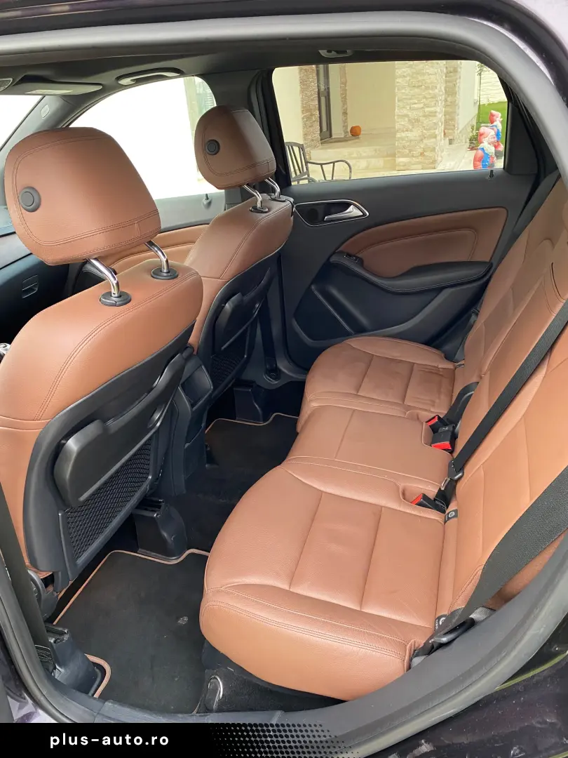 Mercedes-Benz B 200