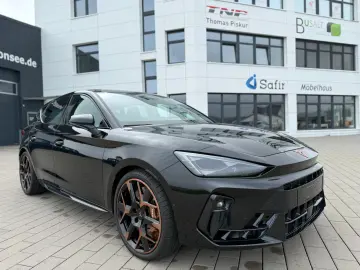 CUPRA Leon VZ Extreme 2.0 TSI   325 CP • PANO • MATRIX LED