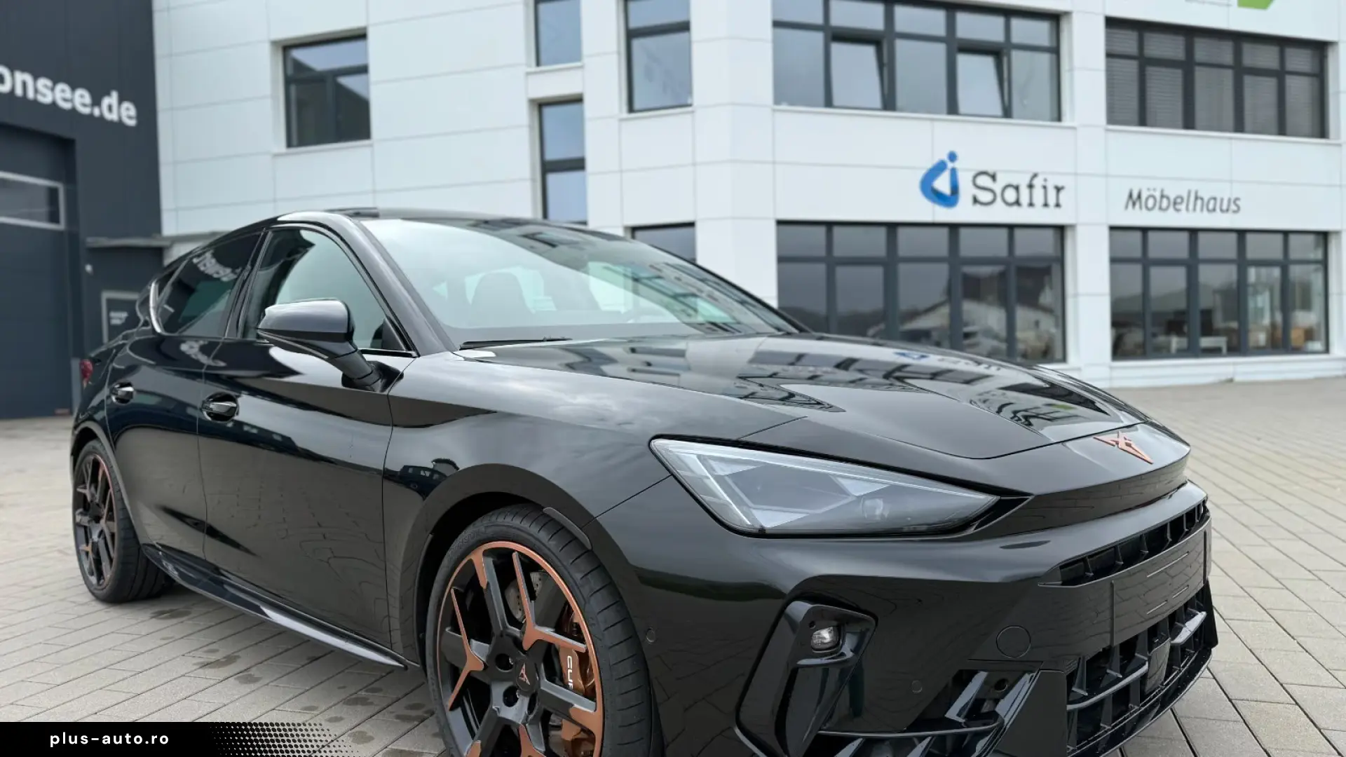 CUPRA Leon VZ Extreme 2.0 TSI   325 CP • PANO • MATRIX LED