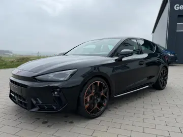 CUPRA Leon VZ Extreme 2.0 TSI   325 CP • PANO • MATRIX LED