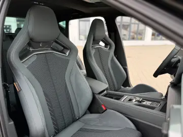 CUPRA Leon VZ Extreme 2.0 TSI   325 CP • PANO • MATRIX LED