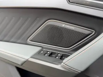 CUPRA Leon VZ Extreme 2.0 TSI   325 CP • PANO • MATRIX LED