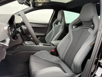 CUPRA Leon VZ Extreme 2.0 TSI   325 CP • PANO • MATRIX LED