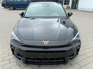CUPRA Leon VZ Extreme 2.0 TSI   325 CP • PANO • MATRIX LED