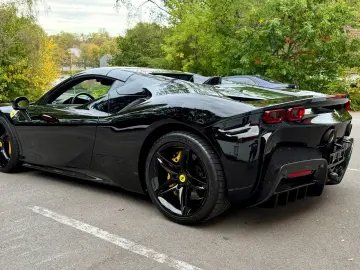 Ferrari SF90 Spider   999 CP AWD FULL CARBON • LIFT • JBL