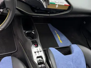 Ferrari SF90 Spider   999 CP AWD FULL CARBON • LIFT • JBL
