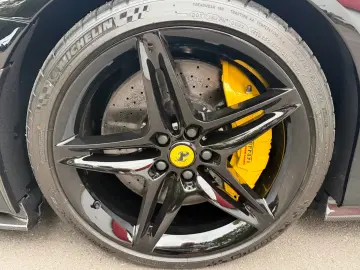 Ferrari SF90 Spider   999 CP AWD FULL CARBON • LIFT • JBL