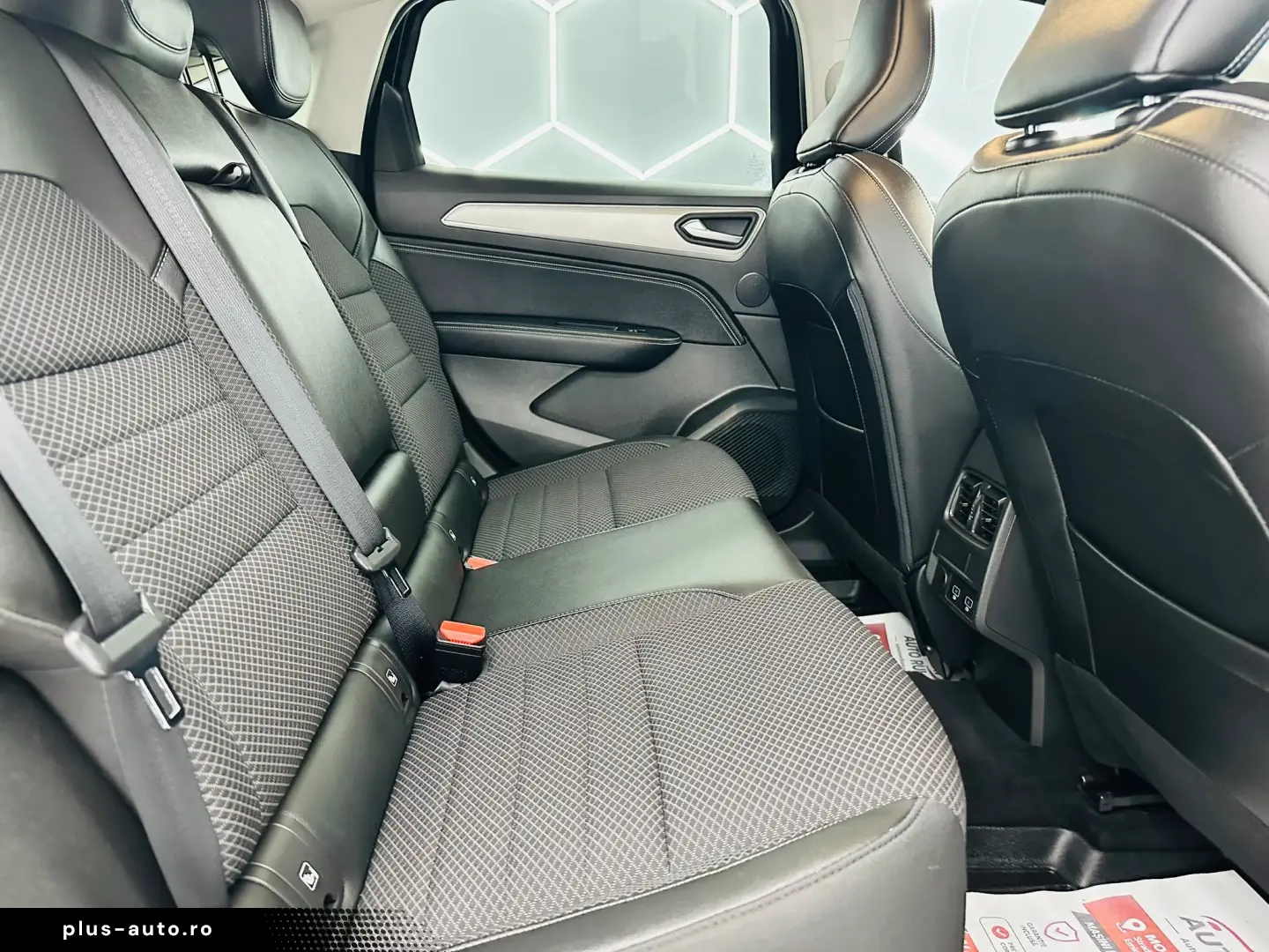 RENAULT Arkana 2023 1.6i hybrid  E6 Garantie 12 Luni Rate Av