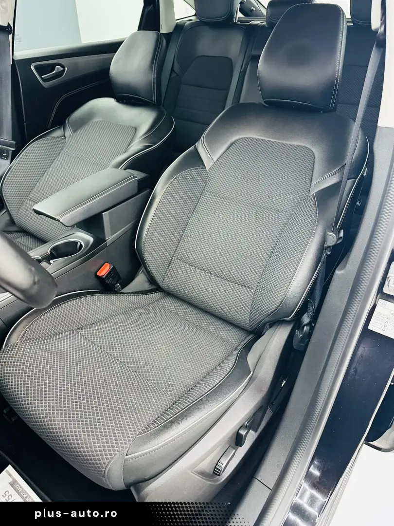 RENAULT Arkana 2023 1.6i hybrid  E6 Garantie 12 Luni Rate Av