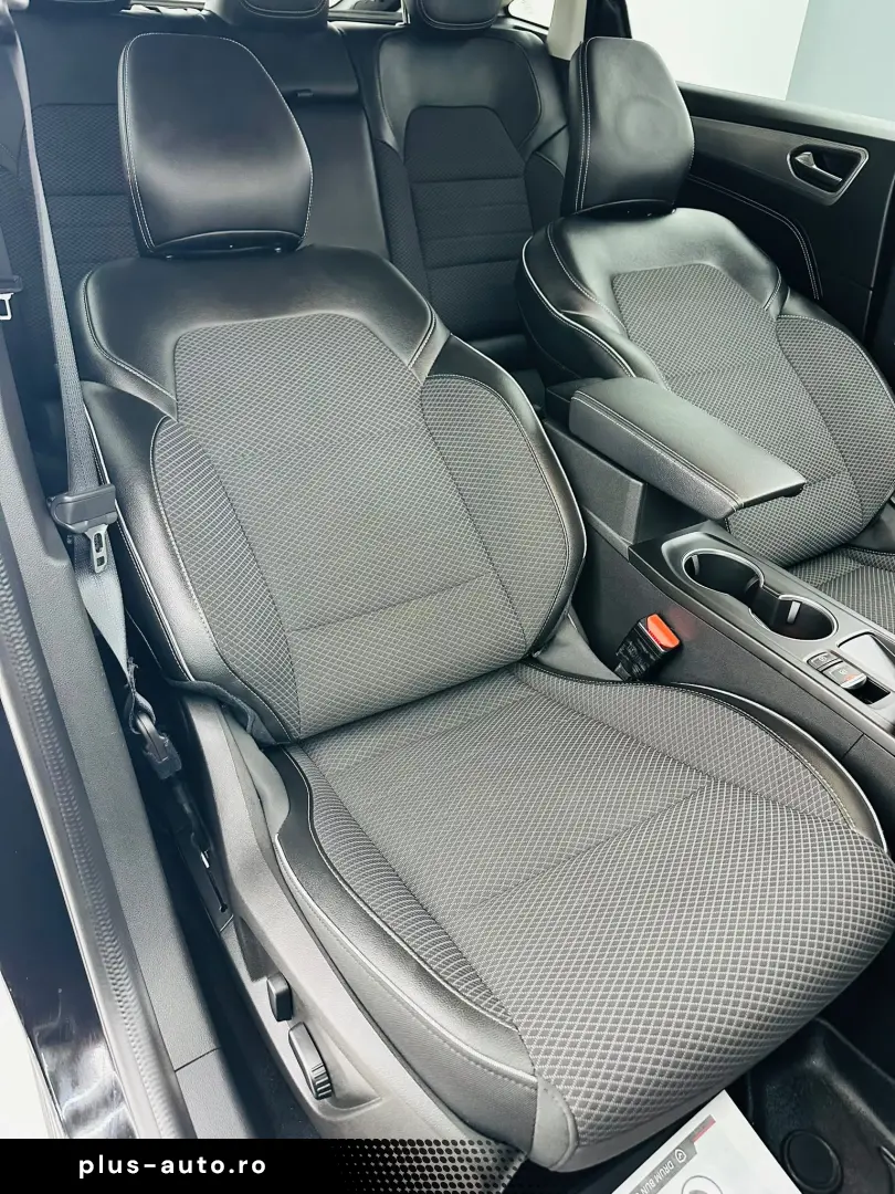 RENAULT Arkana 2023 1.6i hybrid  E6 Garantie 12 Luni Rate Av