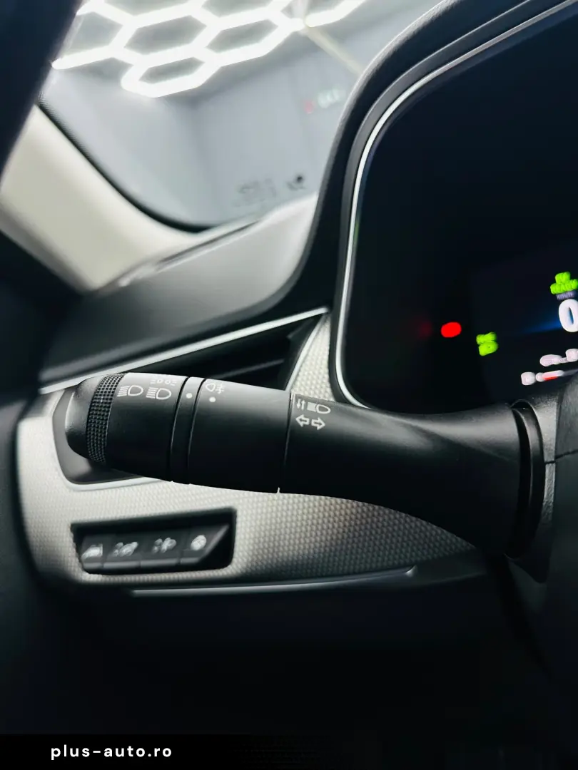 RENAULT Arkana 2023 1.6i hybrid  E6 Garantie 12 Luni Rate Av