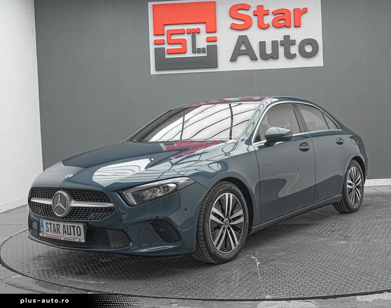 Mercedes-Benz A-180