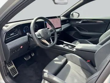 Volkswagen Passat Variant R-Line 2.0 TDI DSG