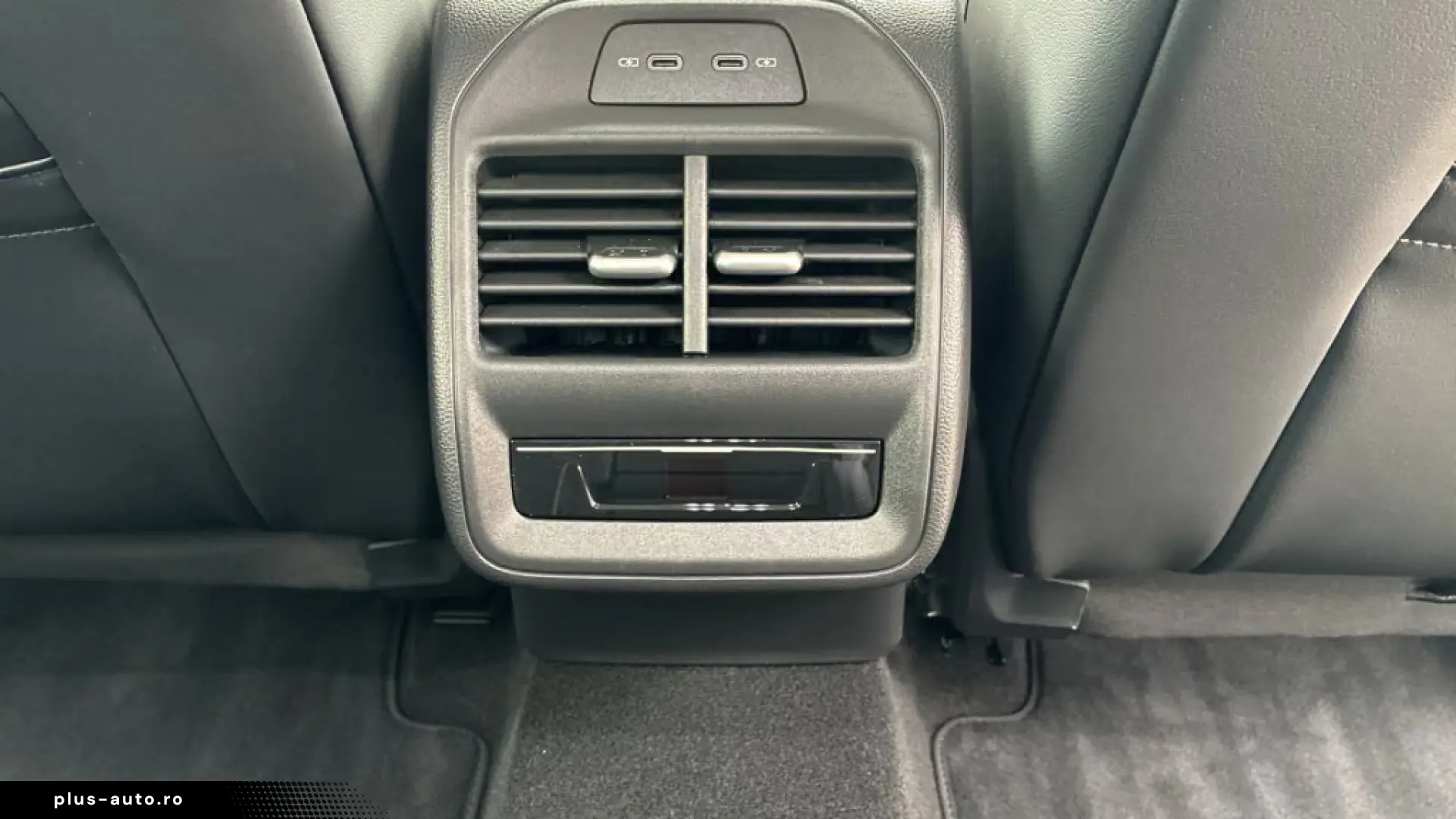 Volkswagen Passat Variant Elegance 2 0 l TDI SCR DSG