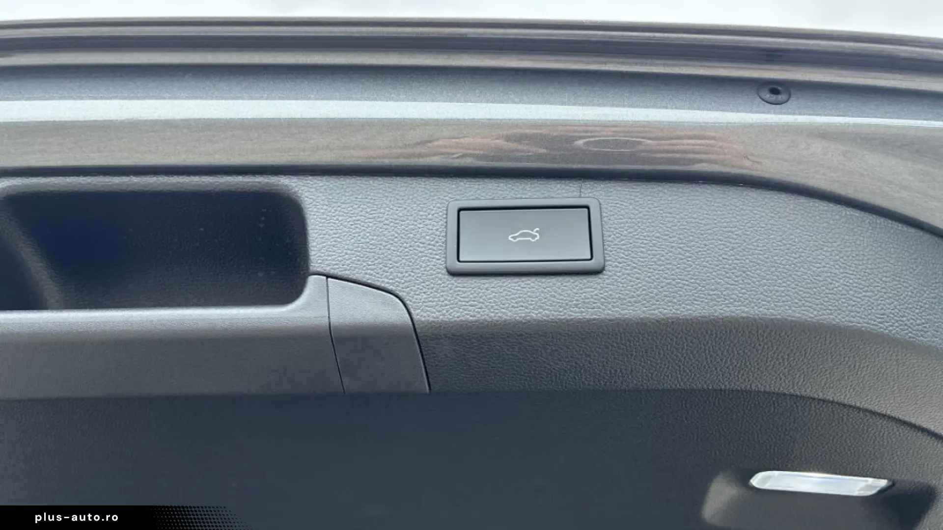 Volkswagen Passat Variant Elegance 2 0 l TDI SCR DSG