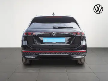 Volkswagen Passat Variant 2.0 TSI  R-Line  4M DSG Navi