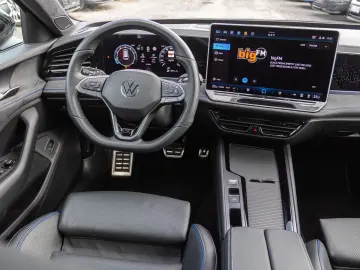 Volkswagen Passat Variant 2.0 TSI  R-Line  4M DSG Navi