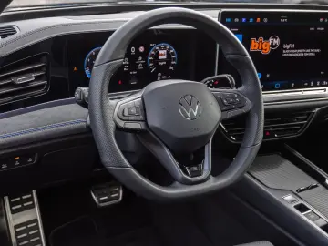 Volkswagen Passat Variant 2.0 TSI  R-Line  4M DSG Navi