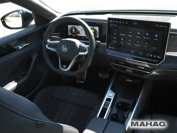 Volkswagen Passat Variant 2.0 TDI R-Line BlackStyle