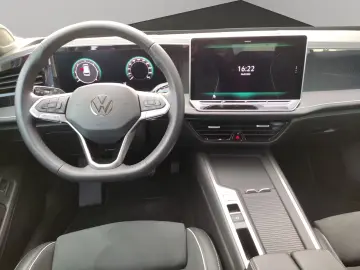 Volkswagen Passat Variant B9 2.0 TDI DSG Business