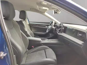Volkswagen Passat Variant B9 2.0 TDI DSG Business