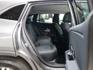 Mercedes-Benz GLA 220 4M Progressive Advanced