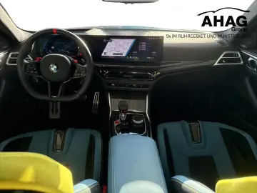 BMW M4 Competition M-Racetrack Paket   Driving Assis