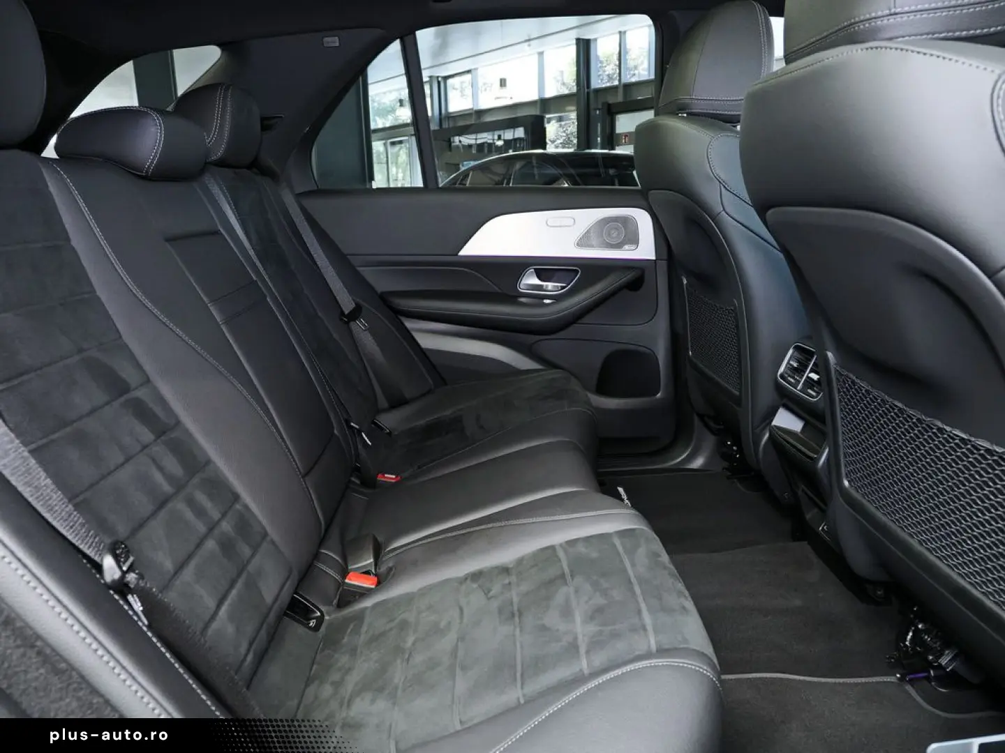 MERCEDES-BENZ GLE 450 d 4M AMG NIGHT DISTORNIC PANO AHK 360