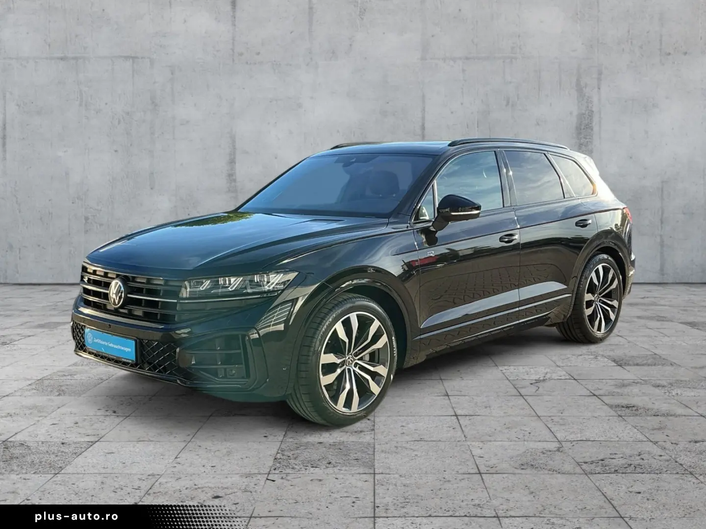 VW Touareg 3.0 TSI 4M R-LINE 5JG AHK PANO LUFT 360
