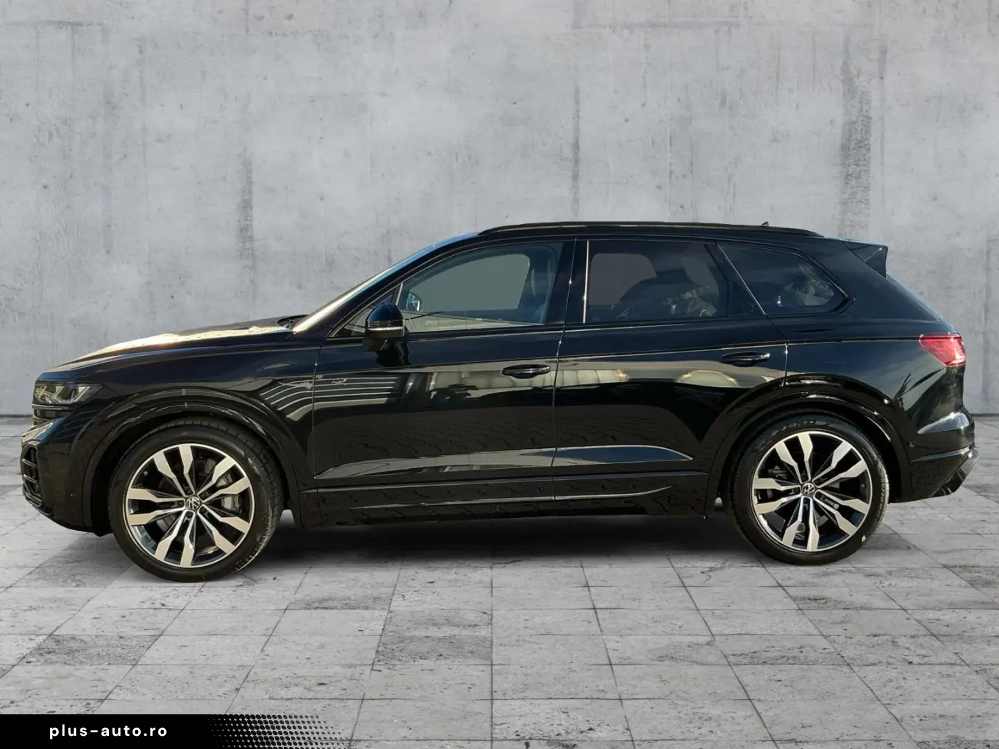 VW Touareg în leasing operațional MOOV