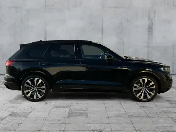 VW Touareg 3.0 TSI 4M R-LINE 5JG AHK PANO LUFT 360