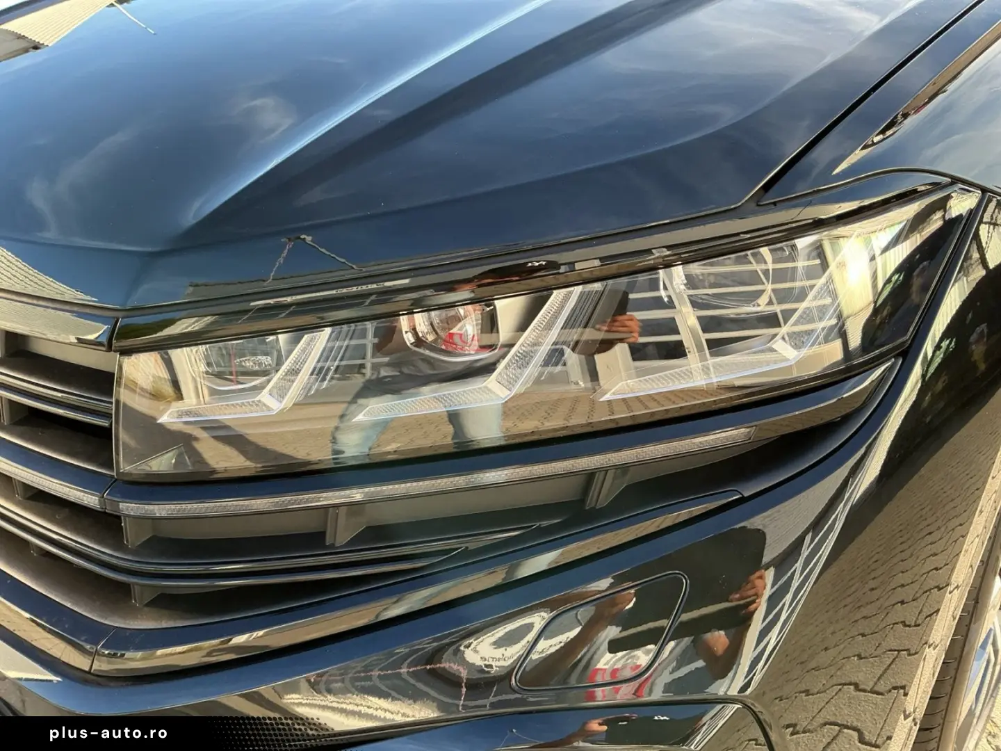 VW Touareg în leasing operațional MOOV