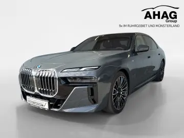 BMW 740d xDrive M SPORT FondEnt SkyL StHz DAPro