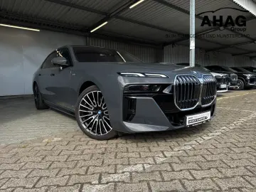 BMW 740d xDrive M SPORT FondEnt SkyL StHz DAPro