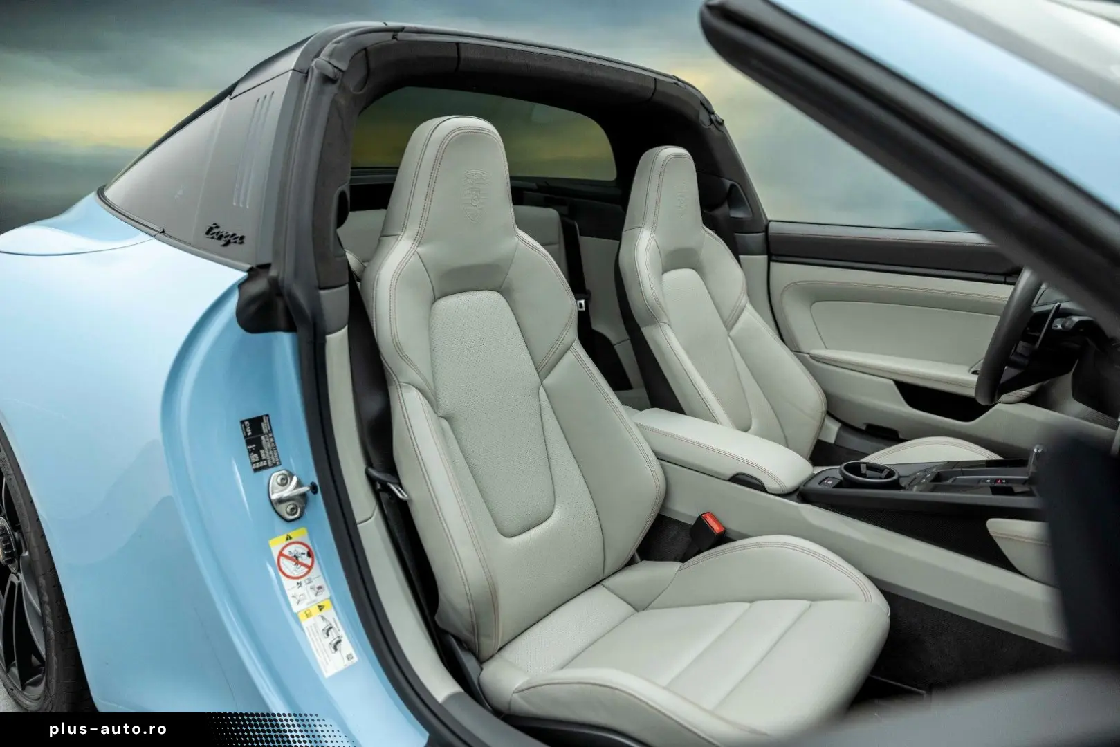 PORSCHE 911-992 3.0 TARGA 4 GTS   PTS GULF   MwSt