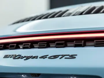 PORSCHE 911-992 3.0 TARGA 4 GTS   PTS GULF   MwSt