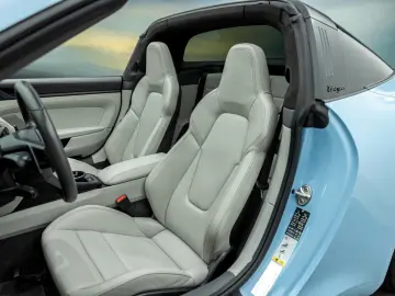 PORSCHE 911-992 3.0 TARGA 4 GTS   PTS GULF   MwSt
