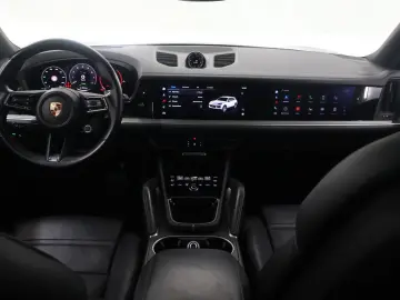 PORSCHE Cayenne 3.0 E-Hybrid   luftfederung   Sport-Uitl
