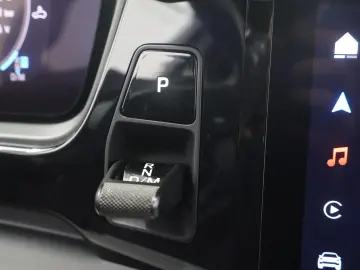 PORSCHE Cayenne 3.0 E-Hybrid   luftfederung   Sport-Uitl