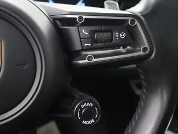 PORSCHE Cayenne 3.0 E-Hybrid   luftfederung   Sport-Uitl