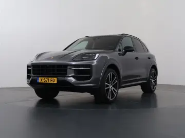 PORSCHE Cayenne 3.0 E-Hybrid   luftfederung   Sport-Uitl