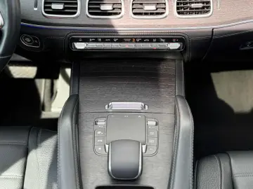 MERCEDES-BENZ GLE 300 D BURMESTER MEMORY 360  PANO