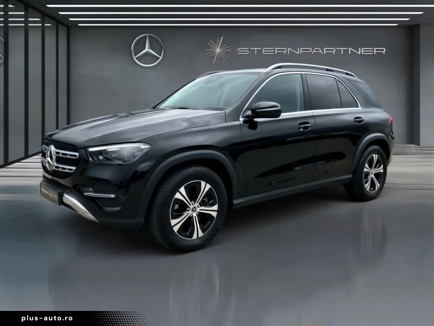 MERCEDES-BENZ GLE 300 d 4M AHK Pano MultiLED Kamera CarPlay