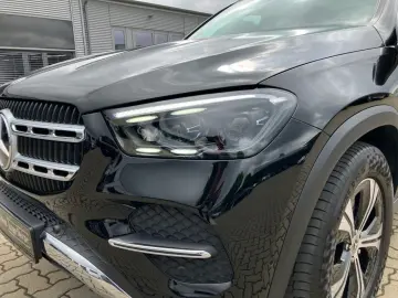 MERCEDES-BENZ GLE 300 d 4M AHK Pano MultiLED Kamera CarPlay
