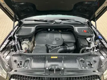 MERCEDES-BENZ GLE 300 d 4M AHK Pano MultiLED Kamera CarPlay