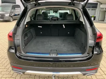 MERCEDES-BENZ GLE 300 d 4M AHK Pano MultiLED Kamera CarPlay