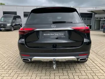 MERCEDES-BENZ GLE 300 d 4M AHK Pano MultiLED Kamera CarPlay